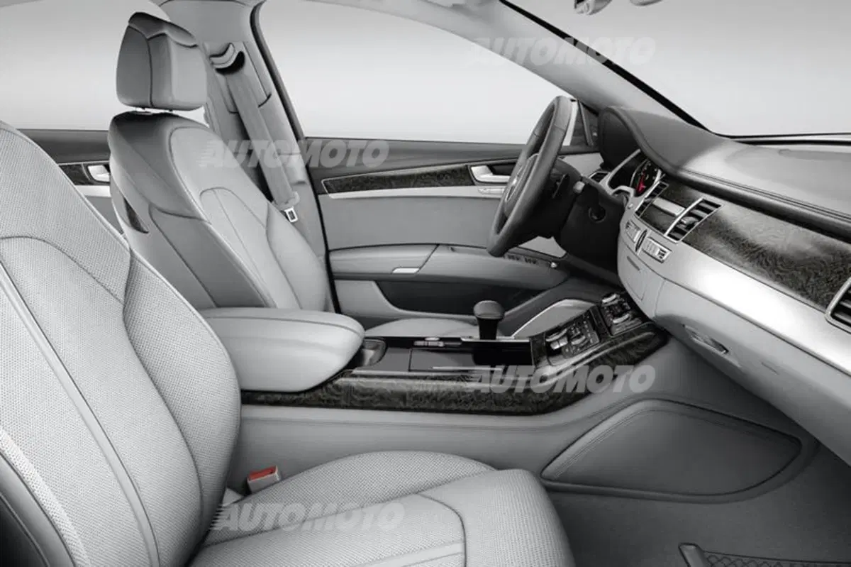 Audi A8 e S8 restyling (4)