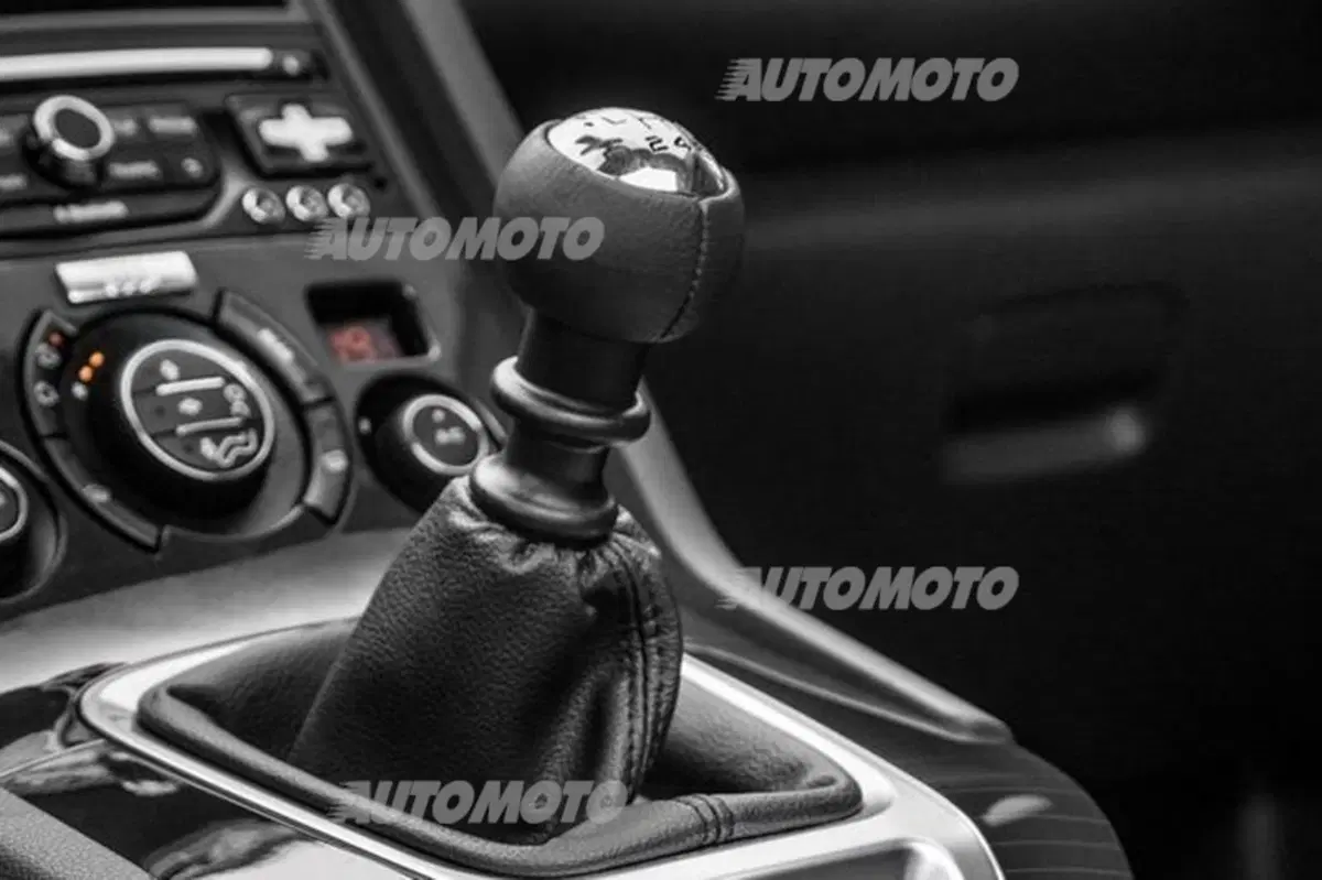 Peugeot 5008 restyling (11)