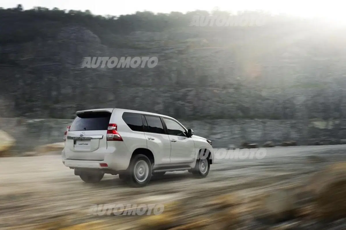 Toyota Land Cruiser restyling (3)
