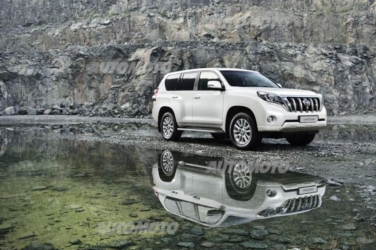 Toyota Land Cruiser restyling (4)