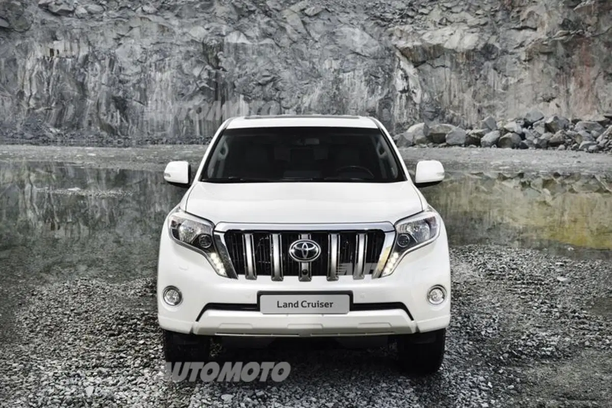 Toyota Land Cruiser restyling (17)