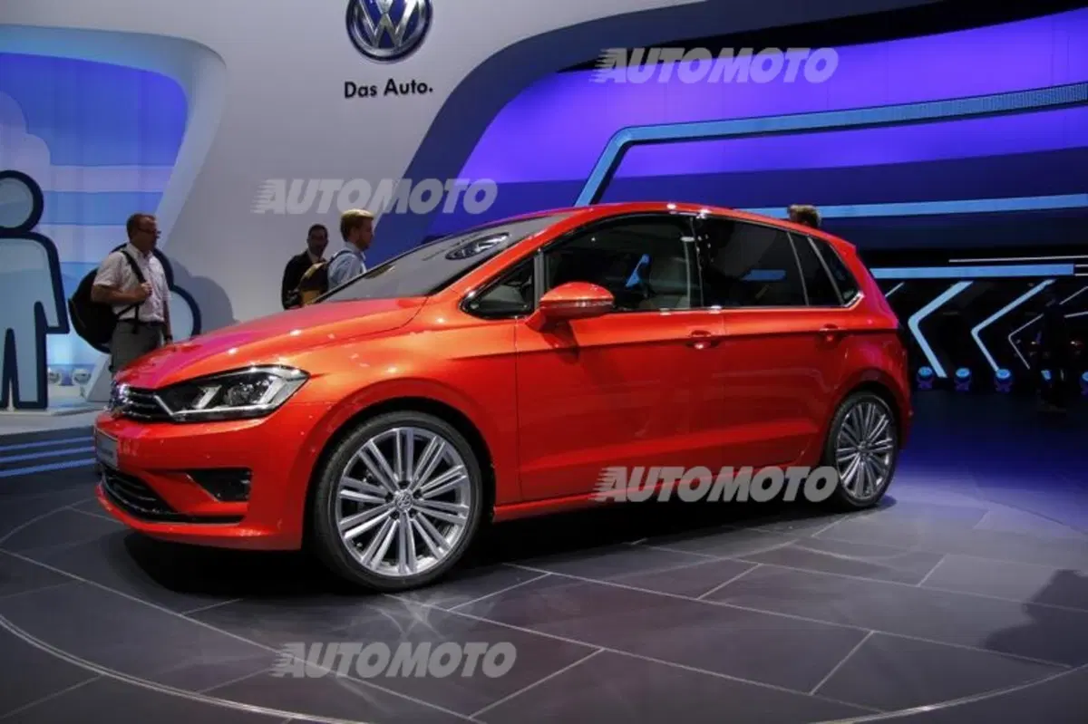 Volkswagen al Salone di Francoforte 2013 (15)