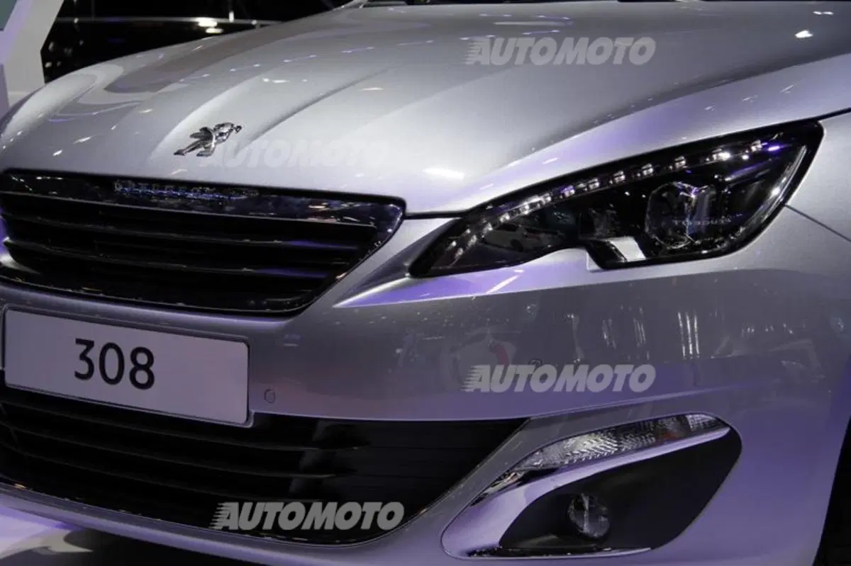 Peugeot al Salone di Francoforte 2013 (25)