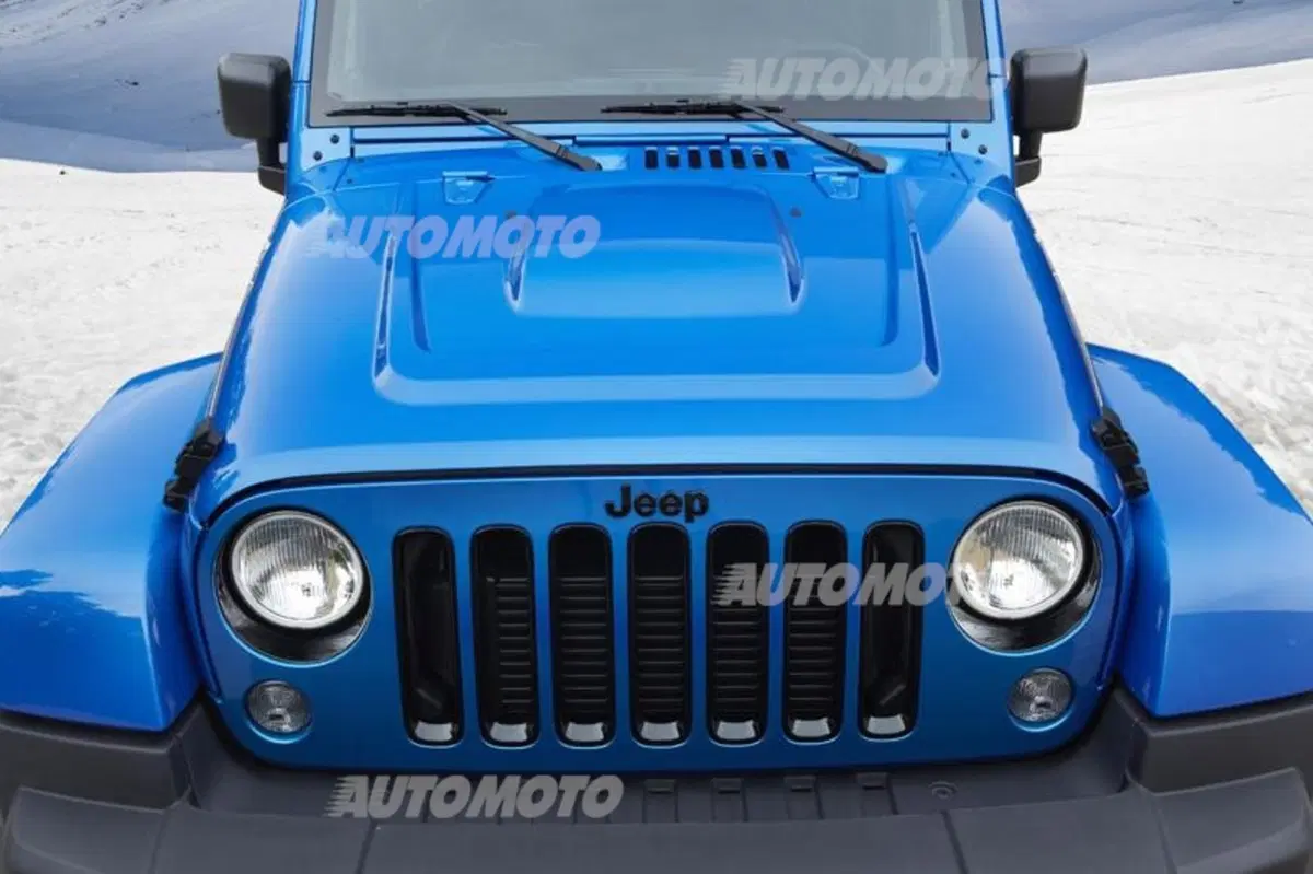 Jeep Wrangler Polar (6)