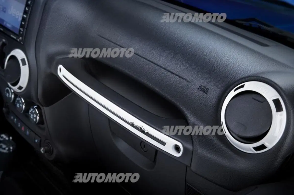 Jeep Wrangler Polar (19)