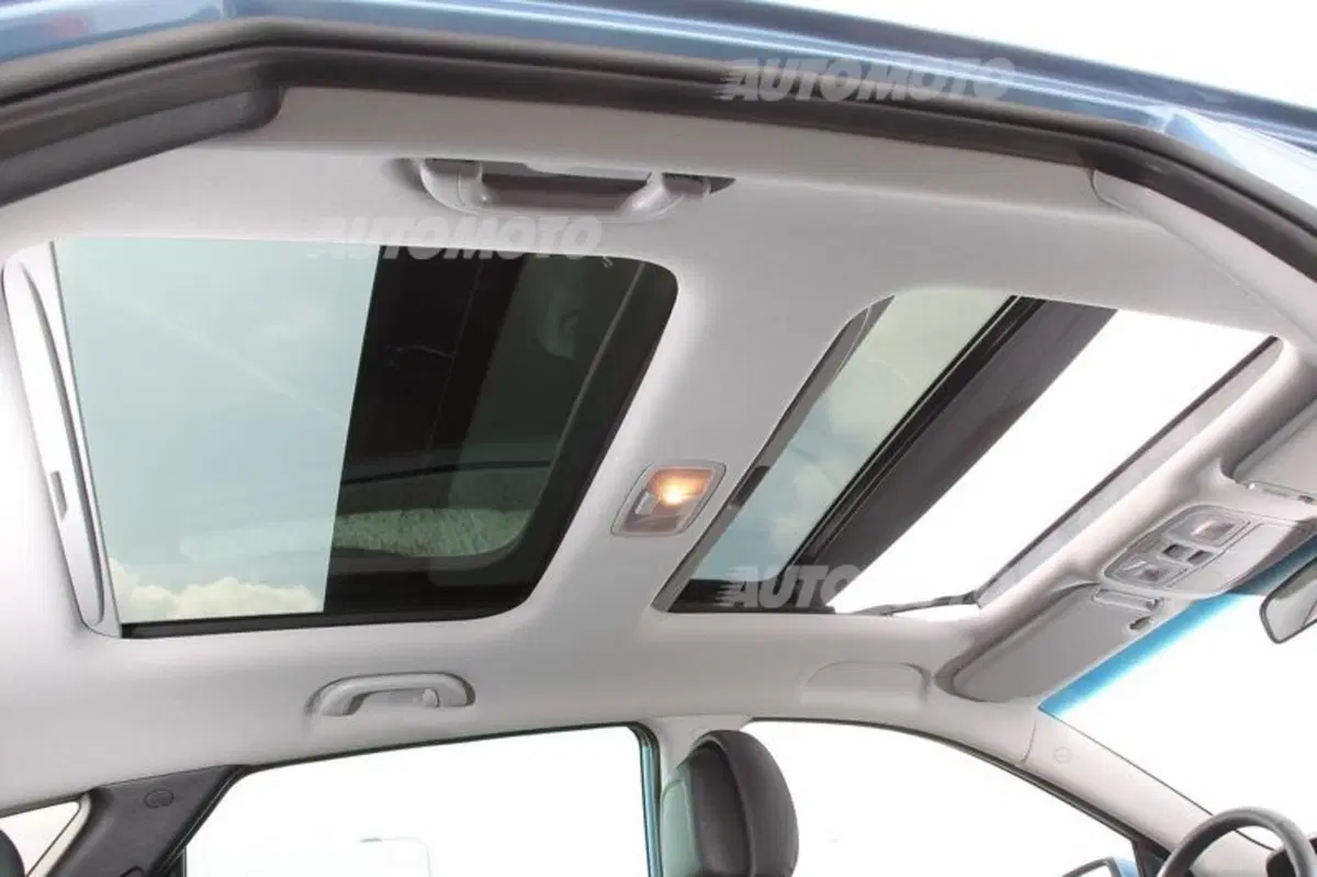 Hyundai ix35 restyling: listino prezzi (32)