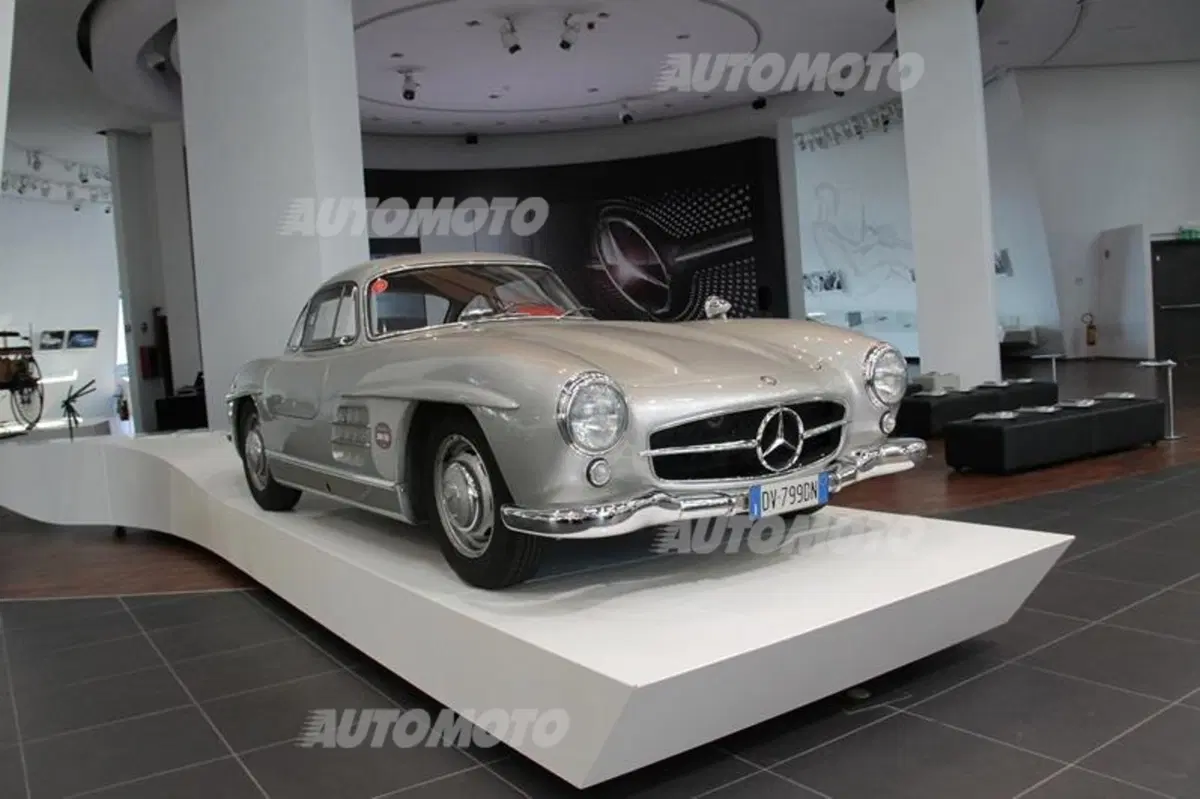 Mercedes: la storia sportiva della Stella nella mostra “Motorsport: team, tecnica e tradizione” (33)
