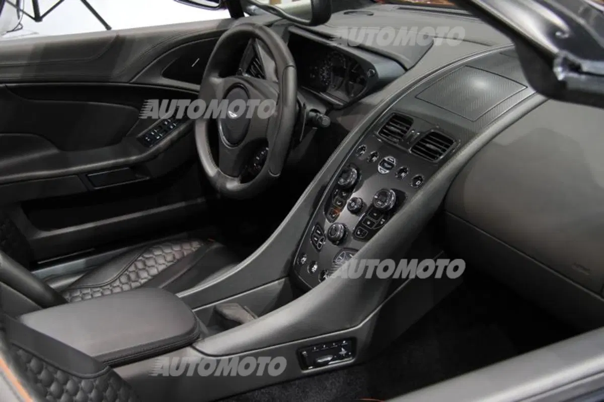 Aston Martin al Salone di Francoforte 2013 (8)
