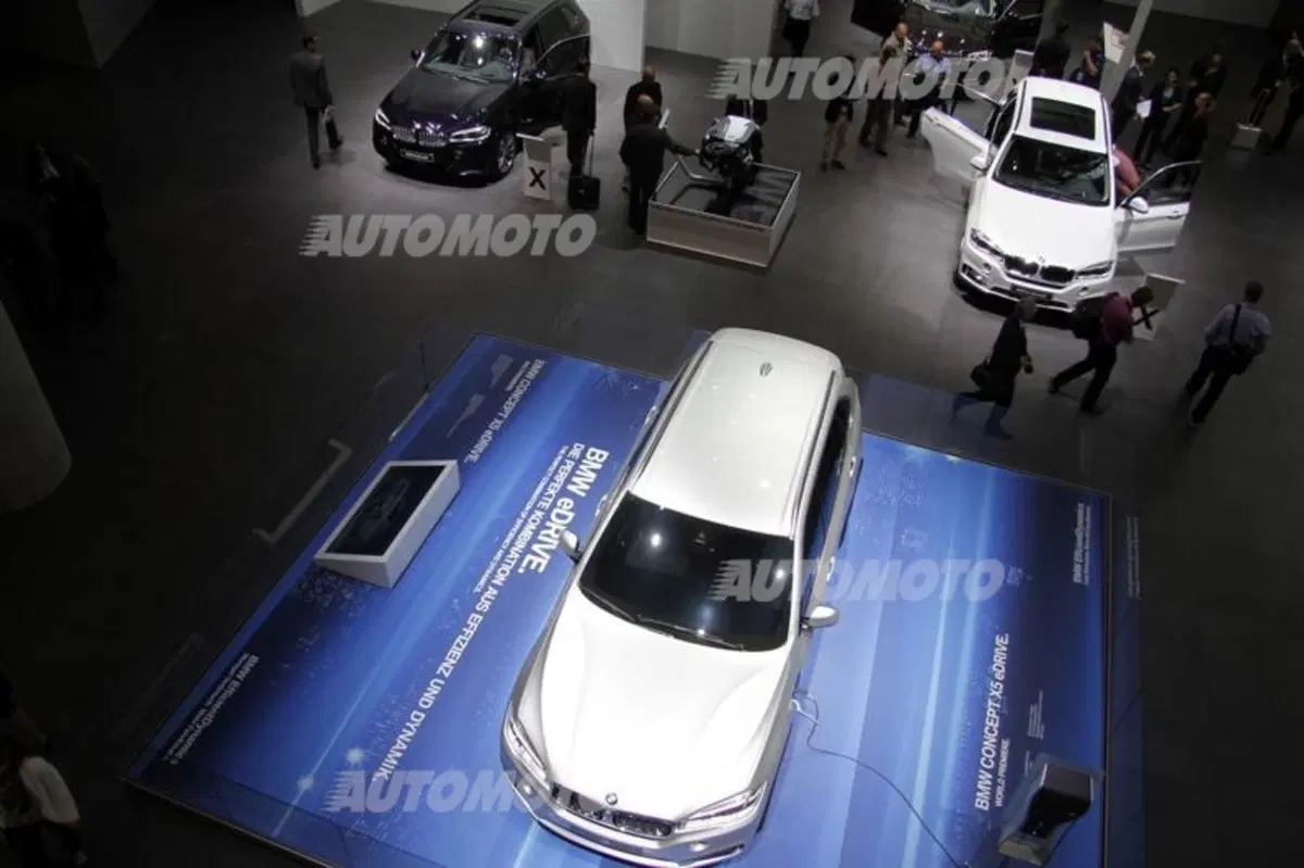 BMW al Salone di Francoforte 2013 (41)