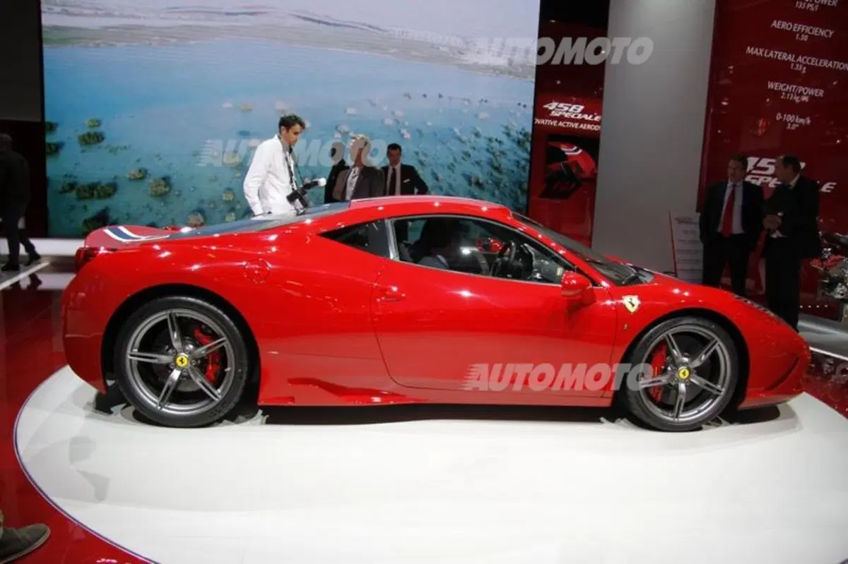 Ferrari al Salone di Francoforte 2013 (3)