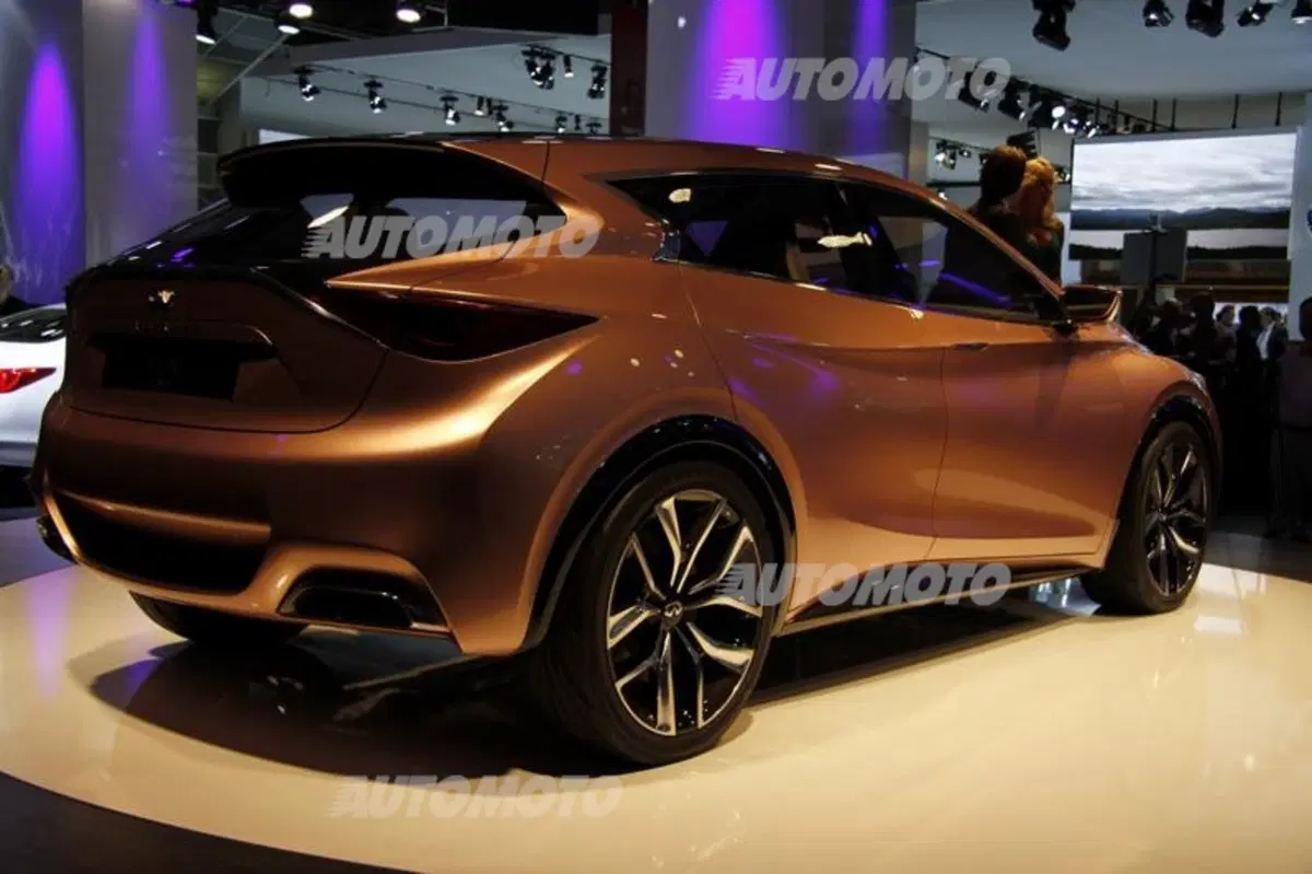 Infiniti al Salone di Francoforte 2013 (4)