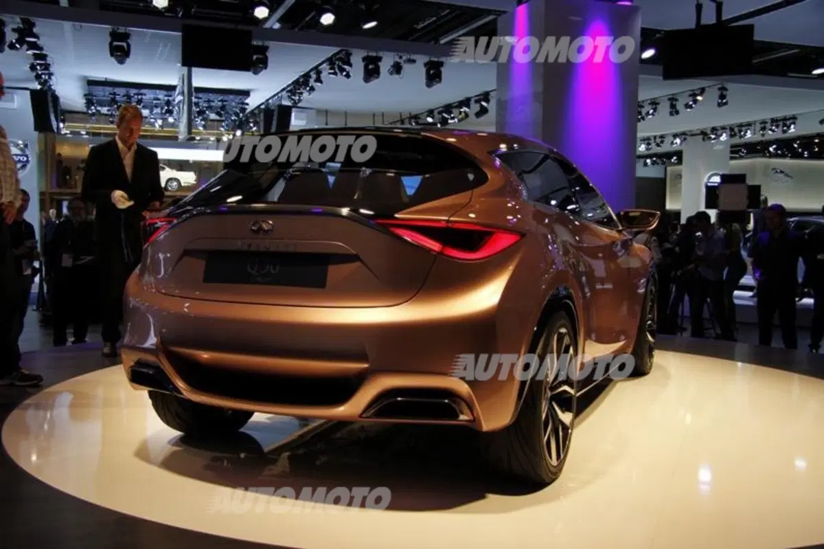 Infiniti al Salone di Francoforte 2013 (5)