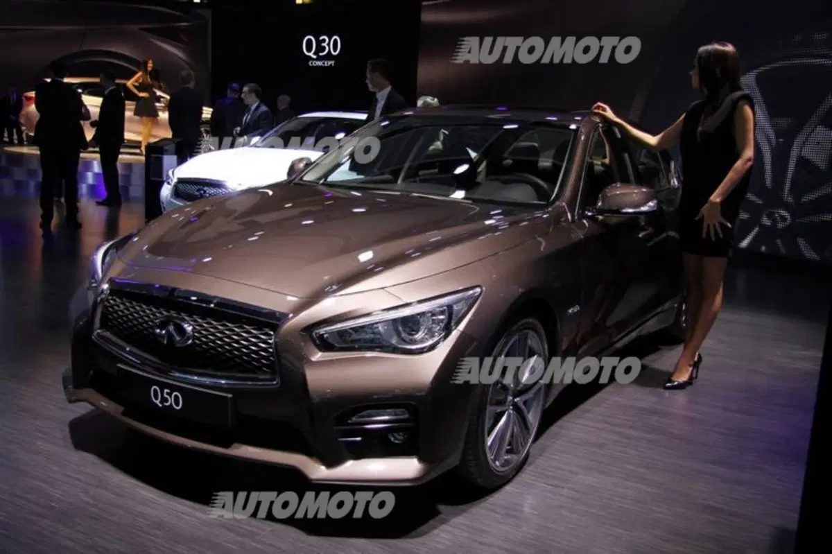 Infiniti al Salone di Francoforte 2013 (16)