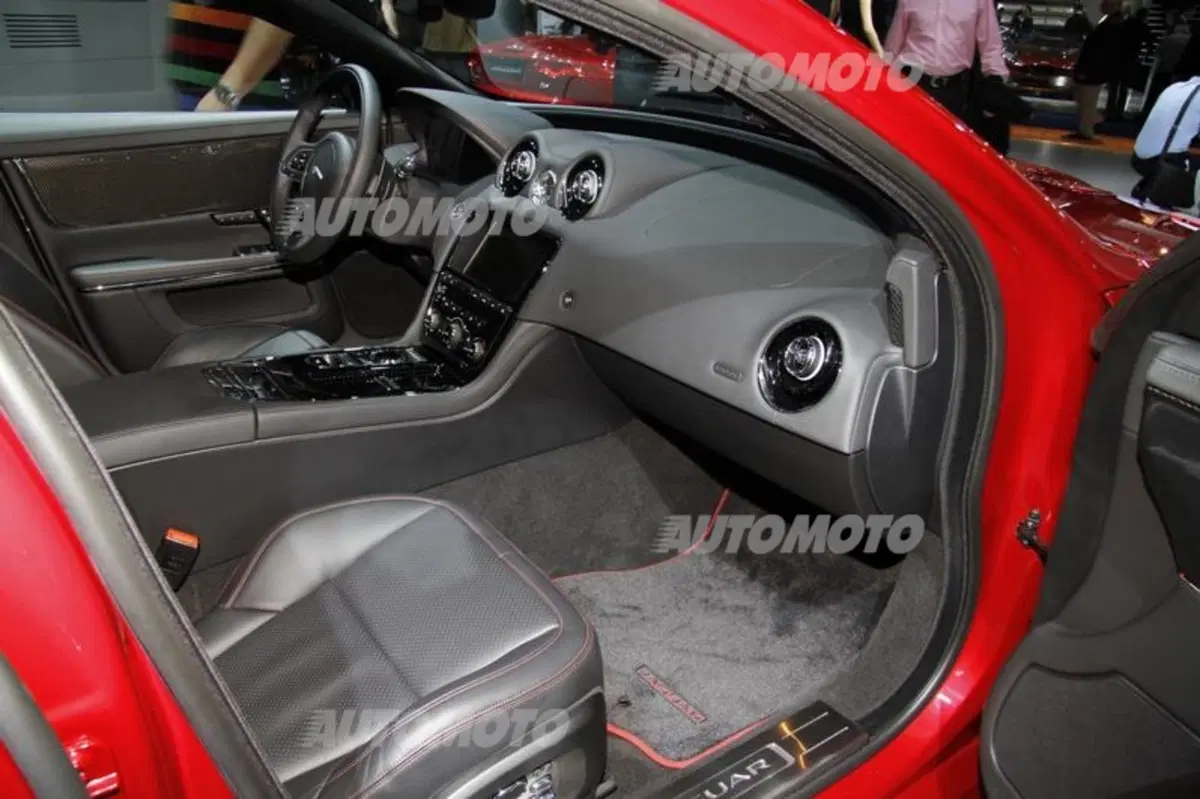 Jaguar al Salone di Francoforte 2013 (18)