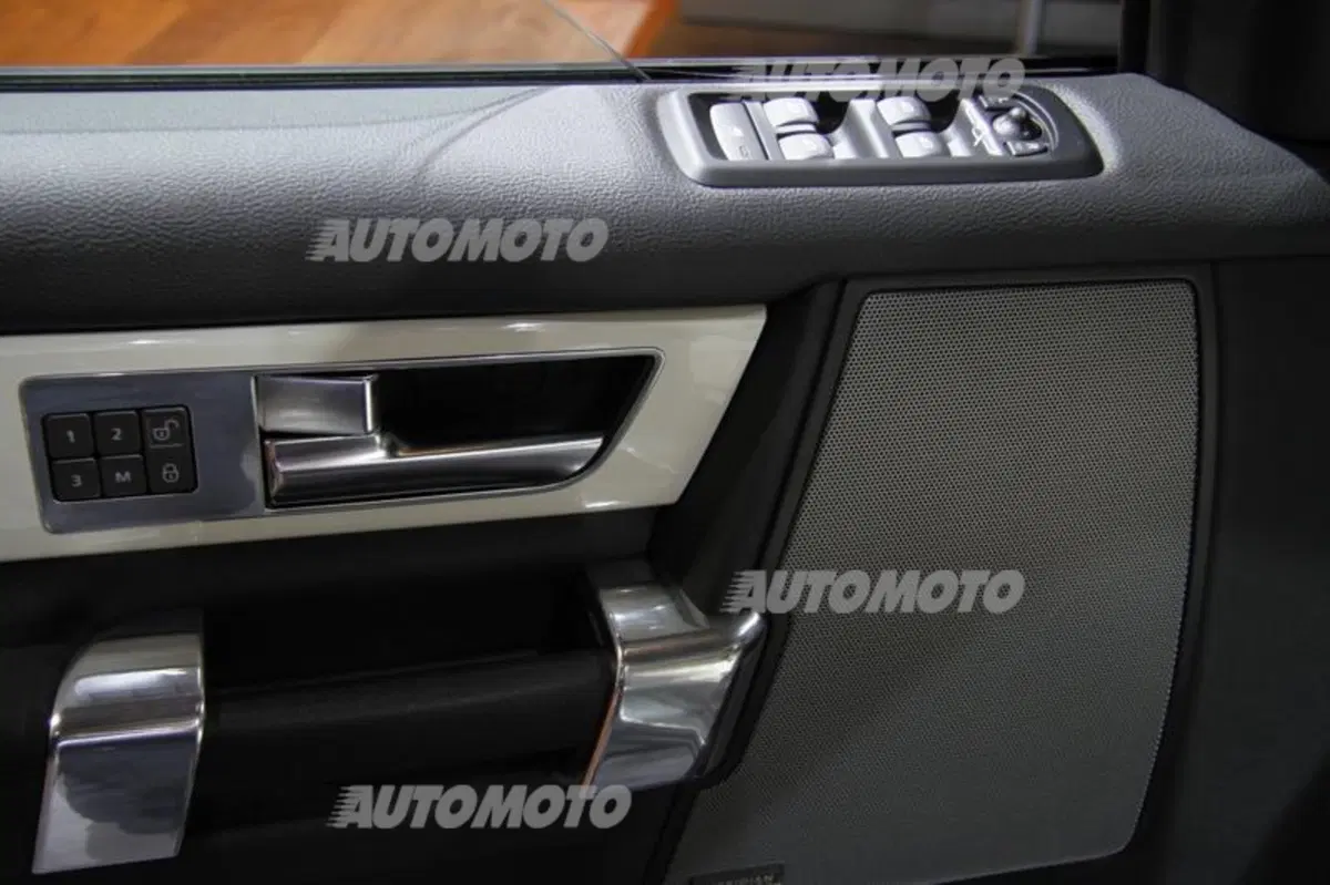 Land Rover al Salone di Francoforte 2013 (9)
