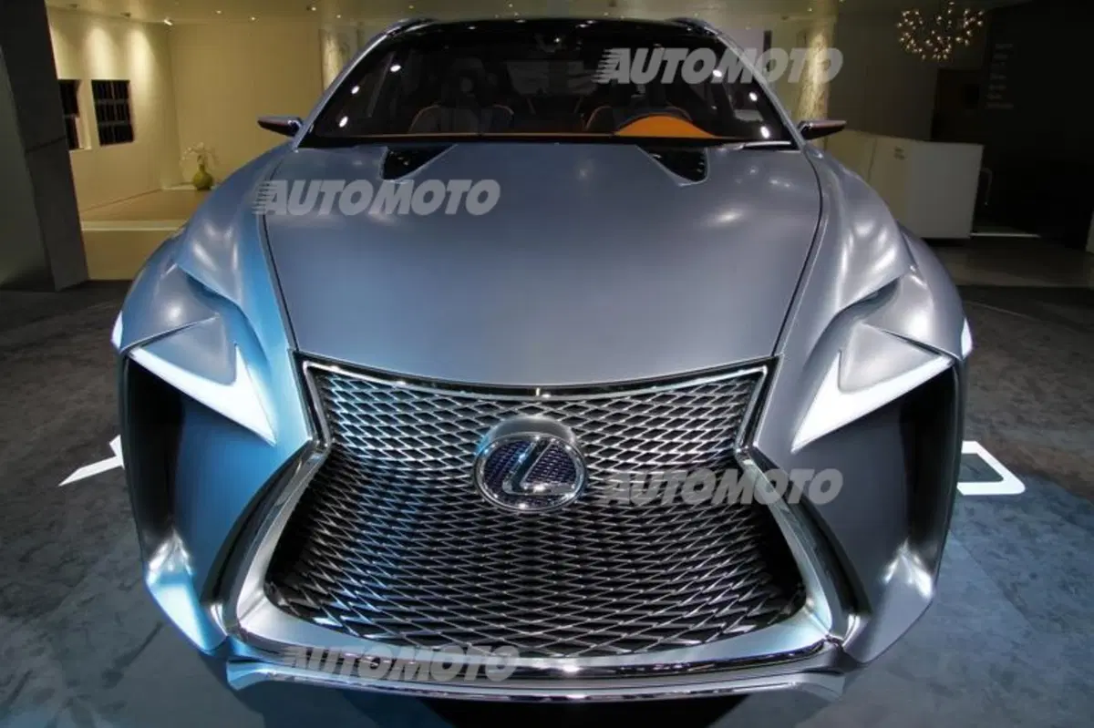 Lexus al Salone di Francoforte 2013 (9)