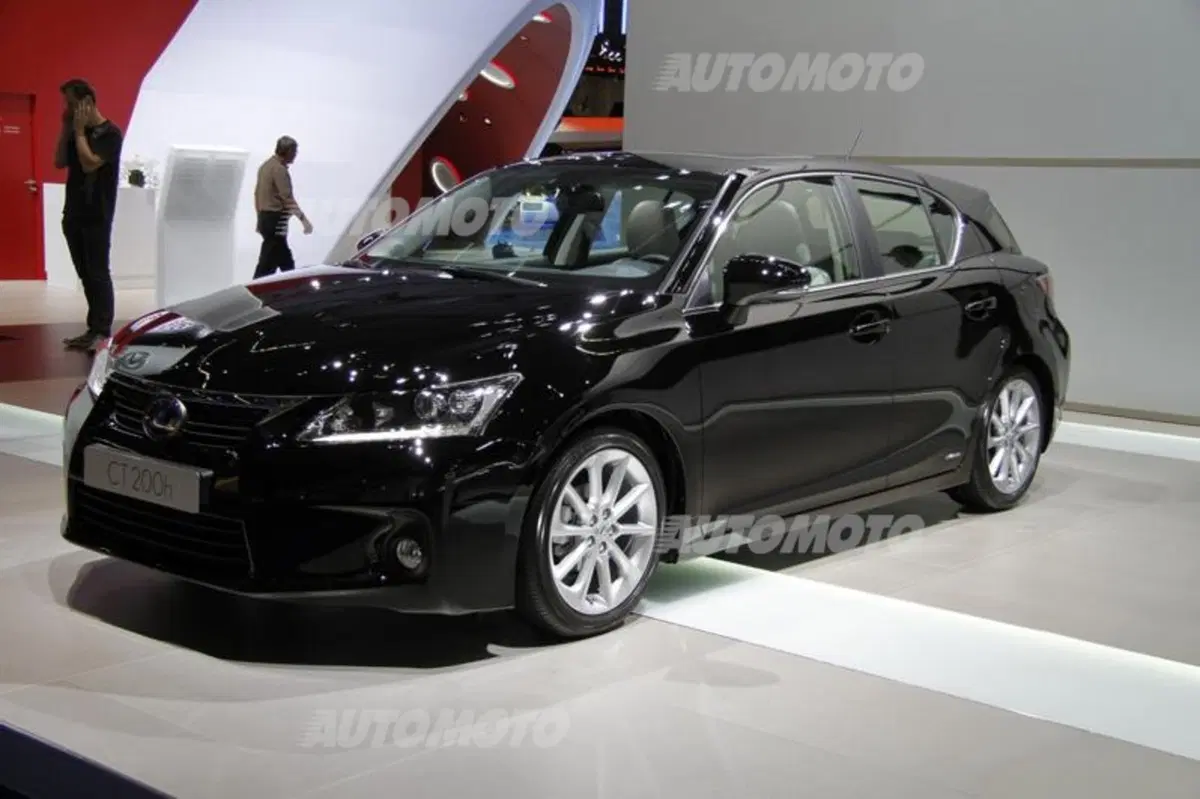 Lexus al Salone di Francoforte 2013 (15)