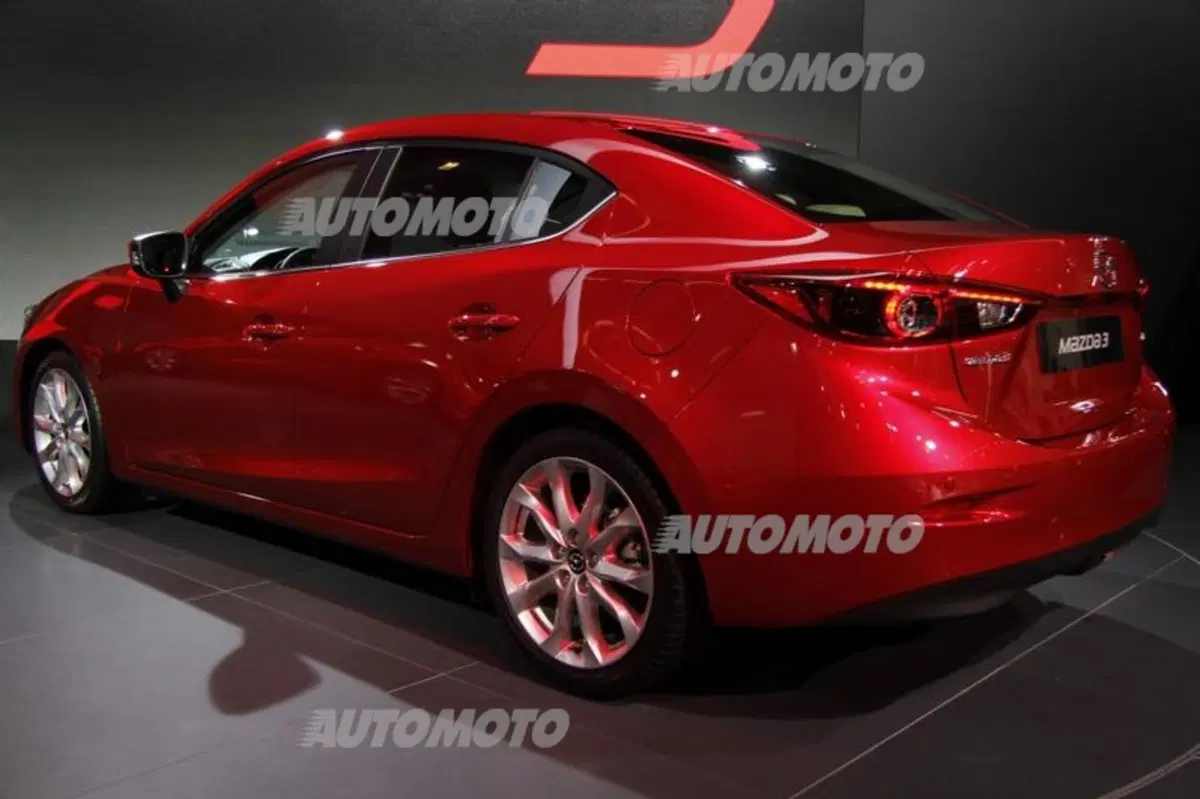 Mazda al Salone di Francoforte 2013 (3)
