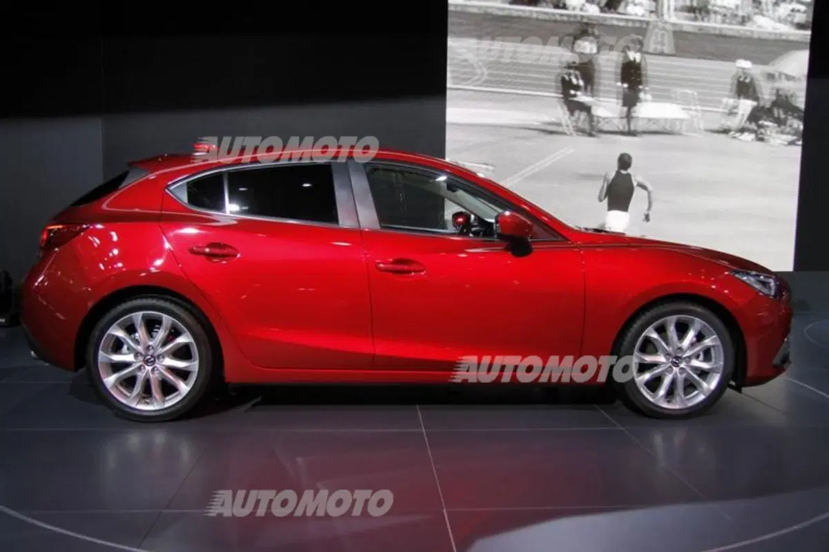 Mazda al Salone di Francoforte 2013 (13)