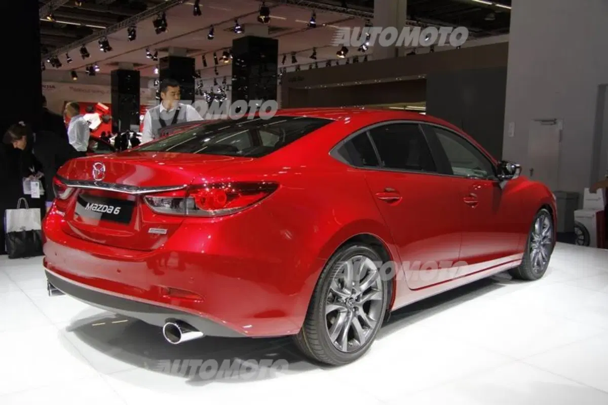 Mazda al Salone di Francoforte 2013 (17)