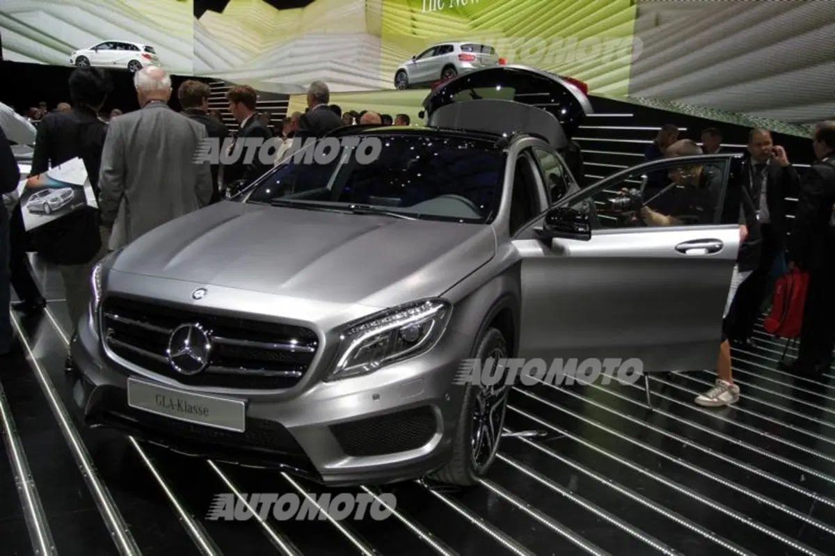 Mercedes-Benz al Salone di Francoforte 2013 (10)