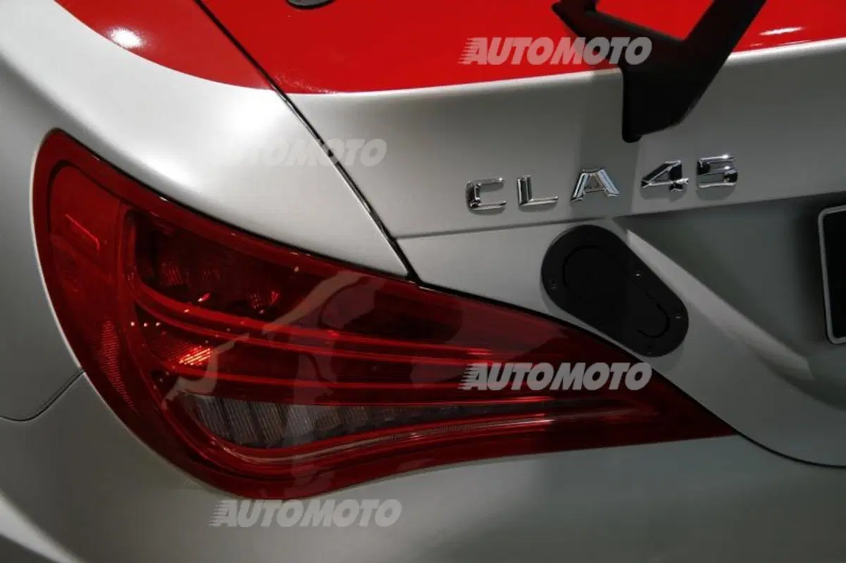 Mercedes-Benz al Salone di Francoforte 2013 (24)