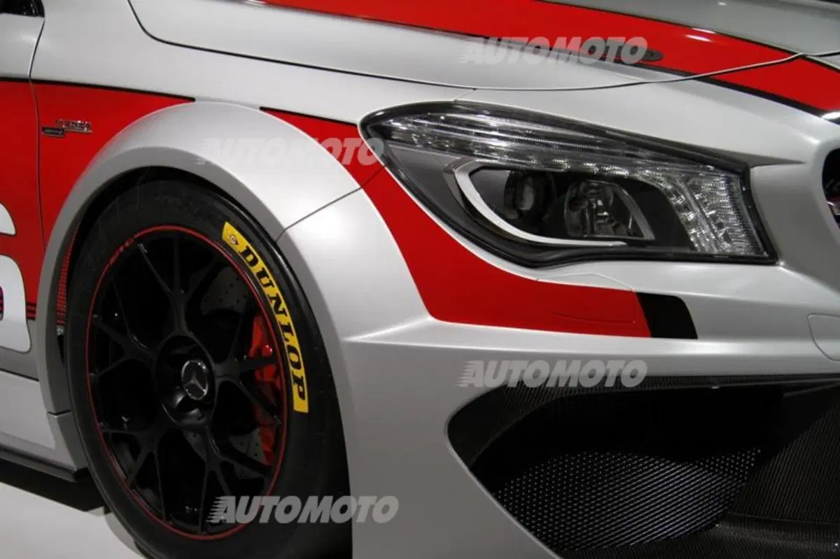 Mercedes-Benz al Salone di Francoforte 2013 (26)