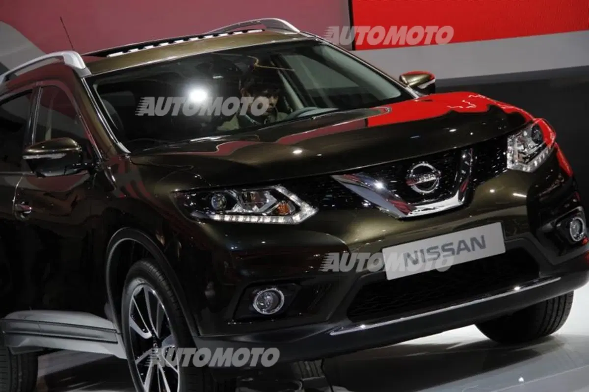 Nissan al Salone di Francoforte 2013 (13)