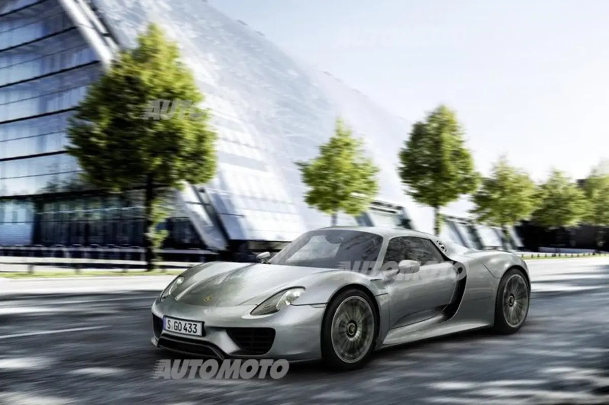 Porsche 918 Spyder: svelata la versione definitiva (5)