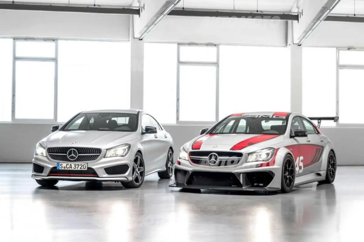 Mercedes-Benz CLA 45 AMG Racing Series concept (13)