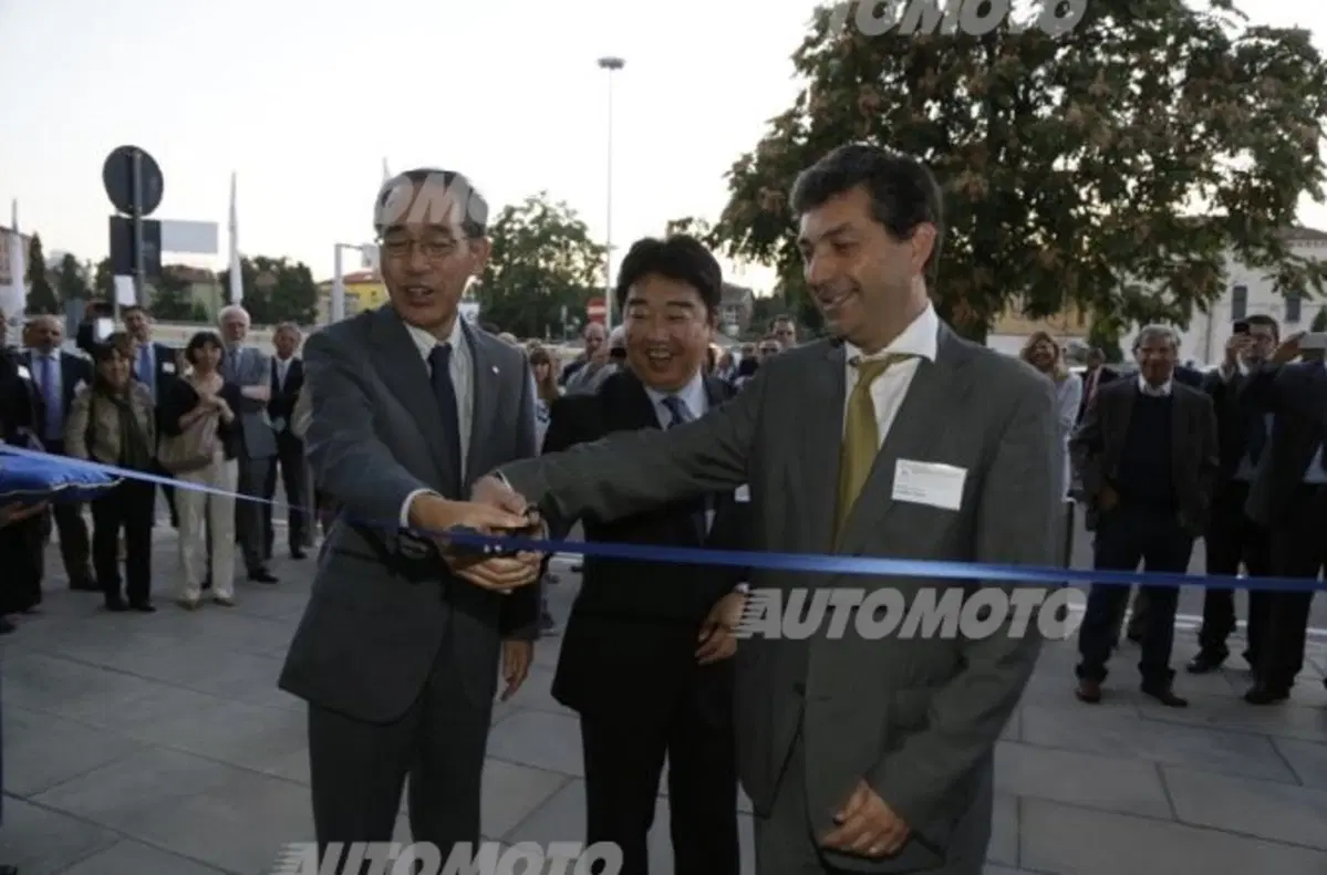 Andrea Placani: «La nuova sede di Milano inaugura una nuova era per Subaru Italia» (19)