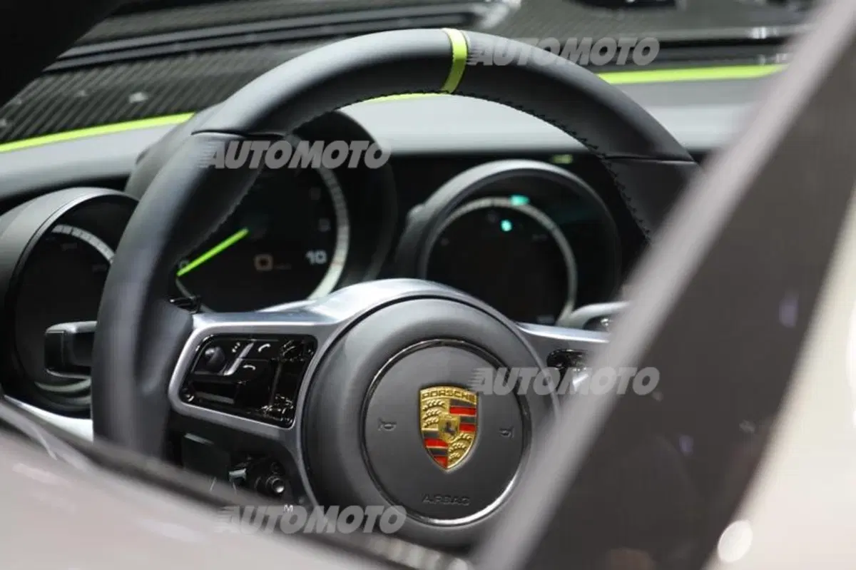 Salone di Francoforte 2013: tutte le novità dal mondo delle supercar (27)