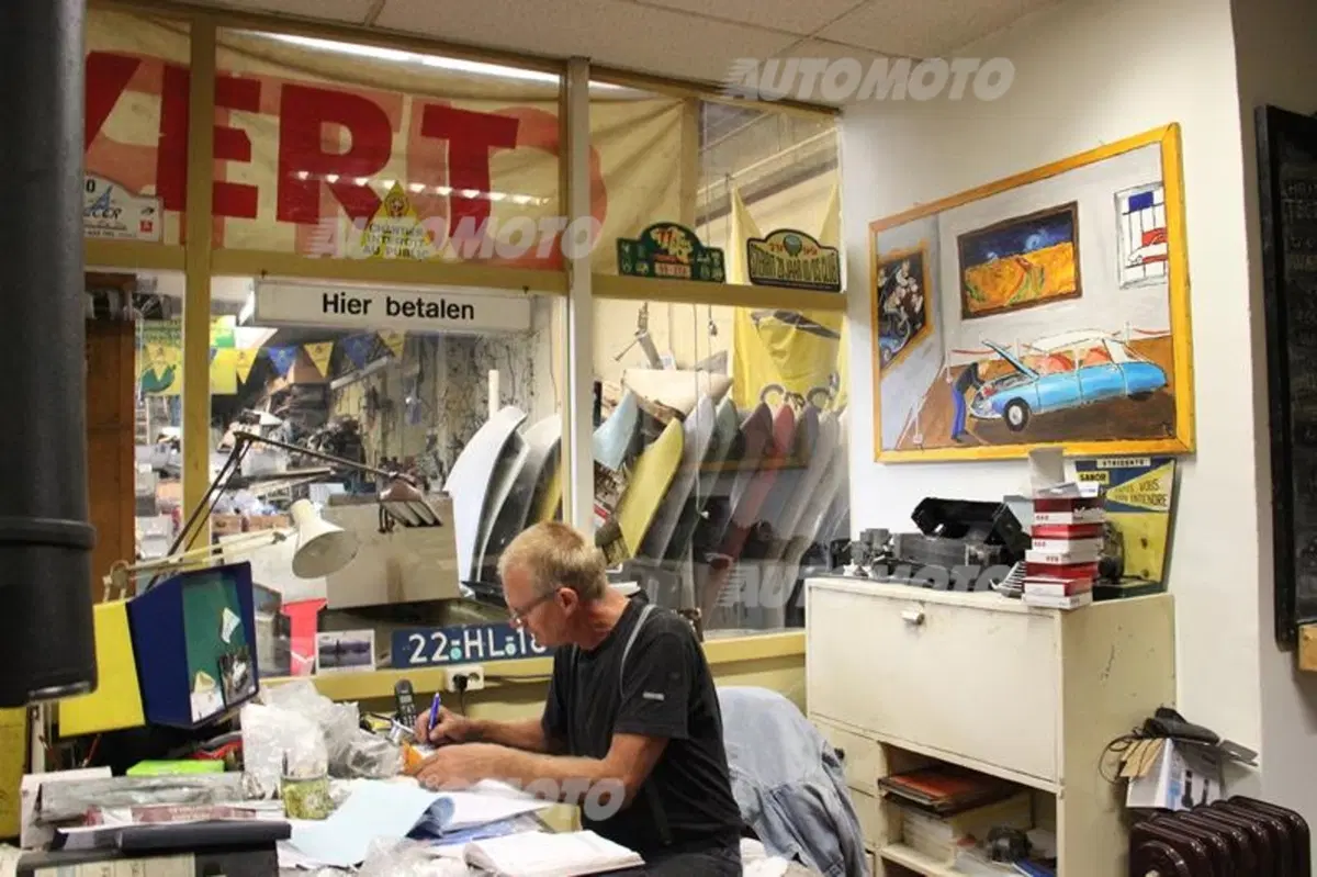 Citroen DS: nell'officina dove rinasce il mito francese (12)