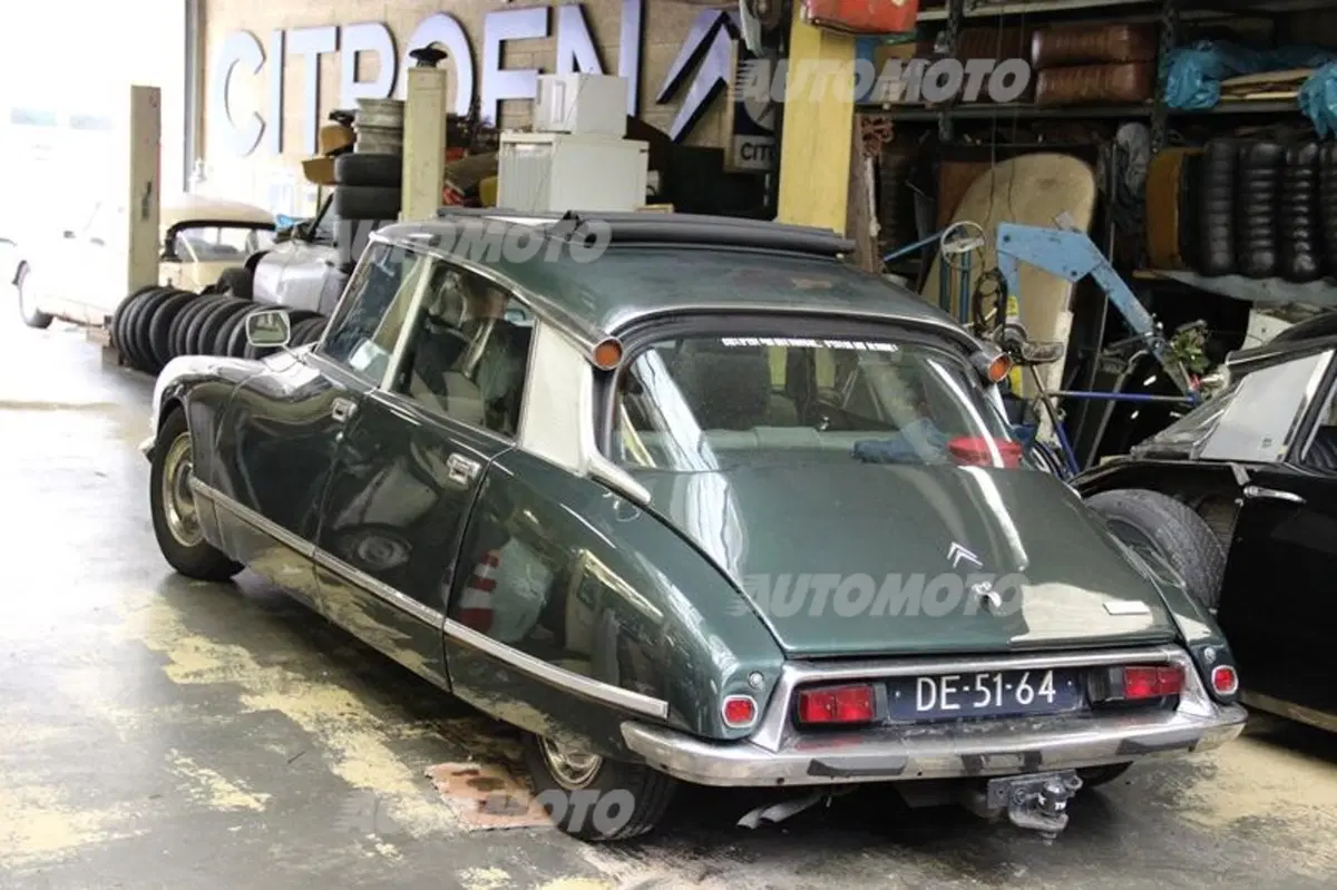 Citroen DS: nell'officina dove rinasce il mito francese (24)