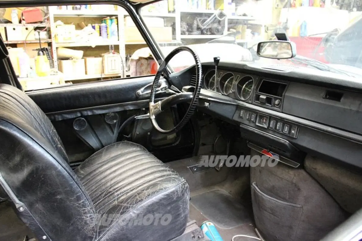 Citroen DS: nell'officina dove rinasce il mito francese (31)