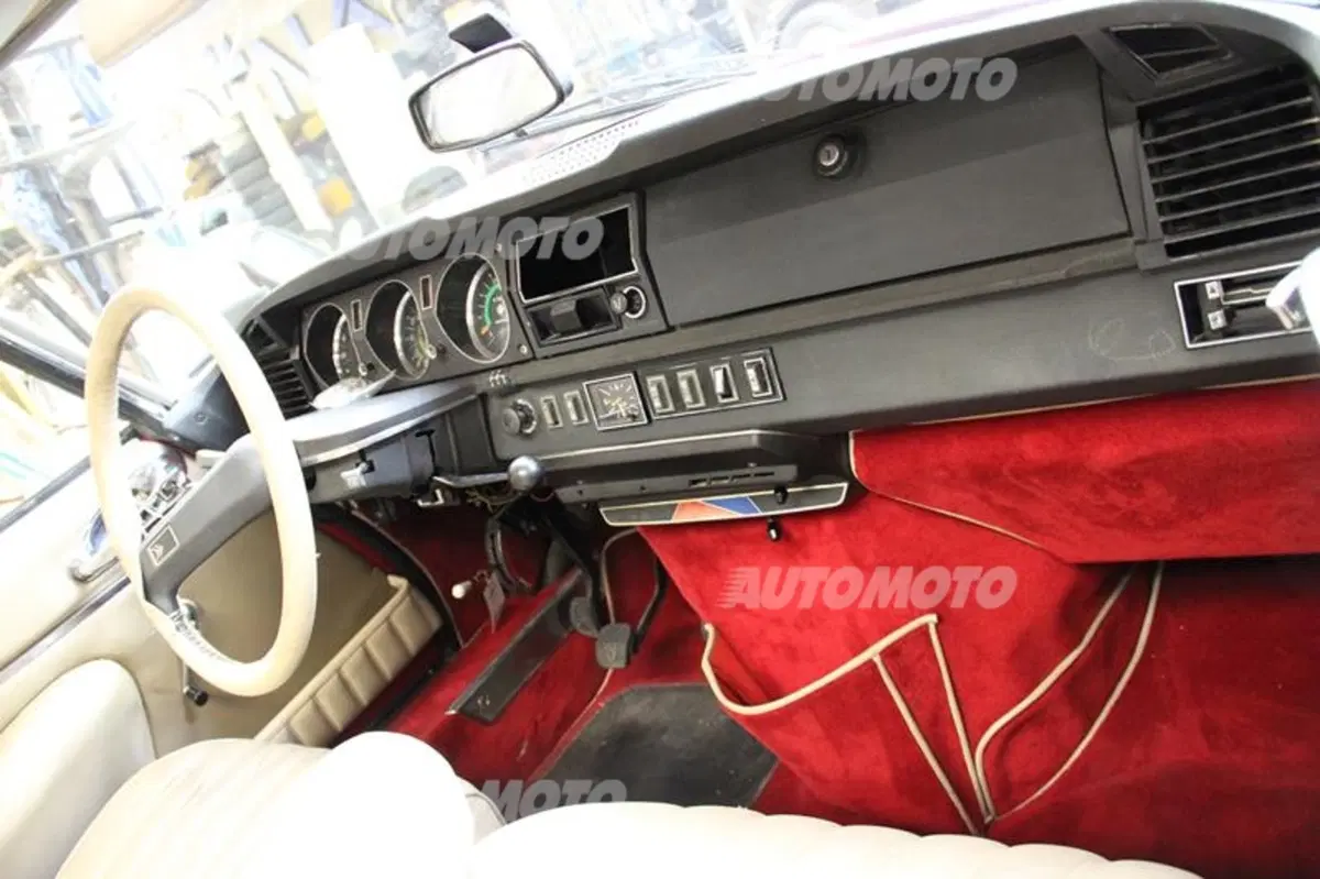 Citroen DS: nell'officina dove rinasce il mito francese (45)