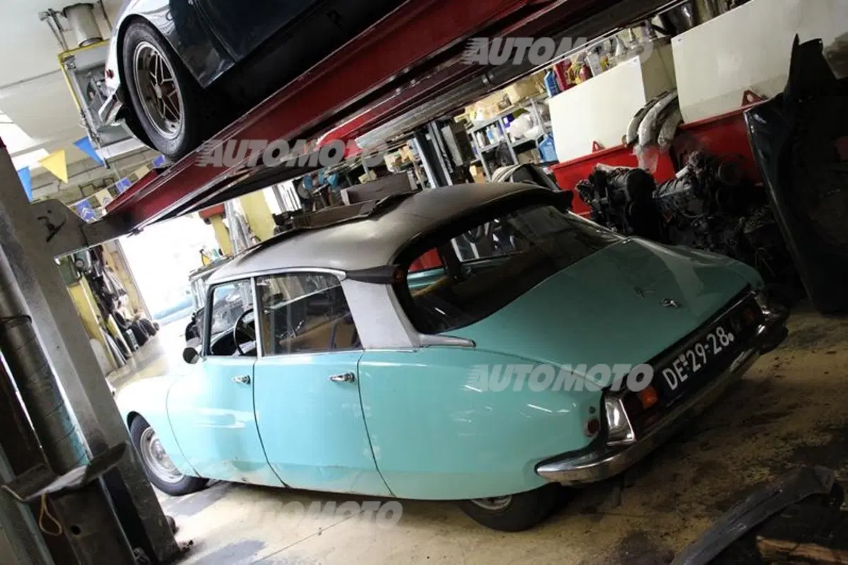 Citroen DS: nell'officina dove rinasce il mito francese (63)