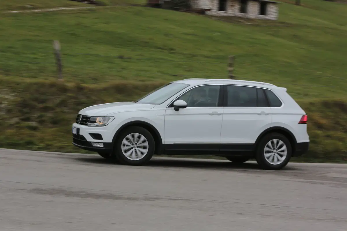 Volkswagen Tiguan, la prova del Diesel 1.6 TDI 115 CV [Video primo test] (23)