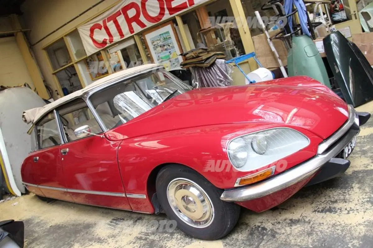 Citroen DS: nell'officina dove rinasce il mito francese (80)
