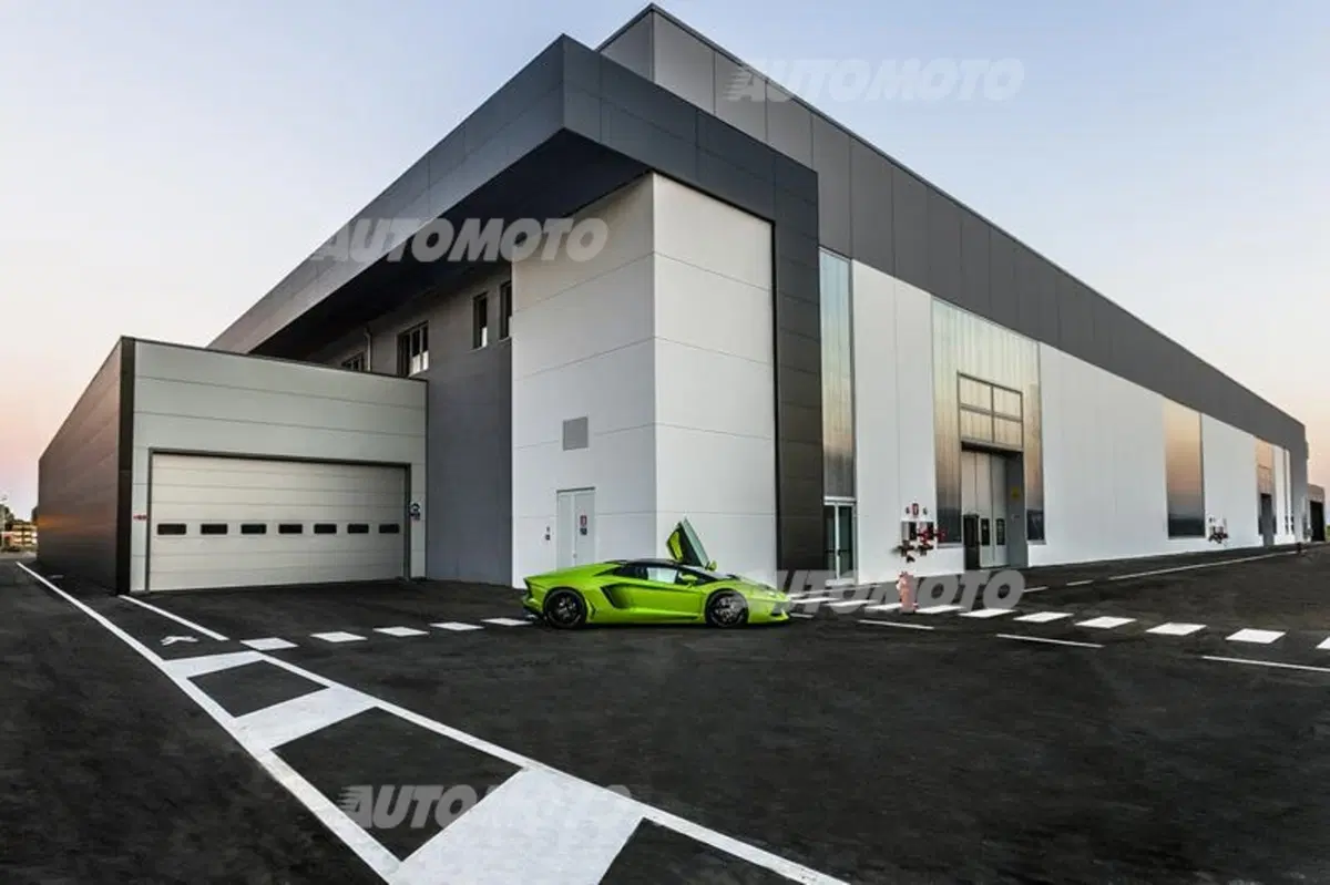 Lamborghini: inaugurato il nuovo centro logistico da 10.000 metri quadri