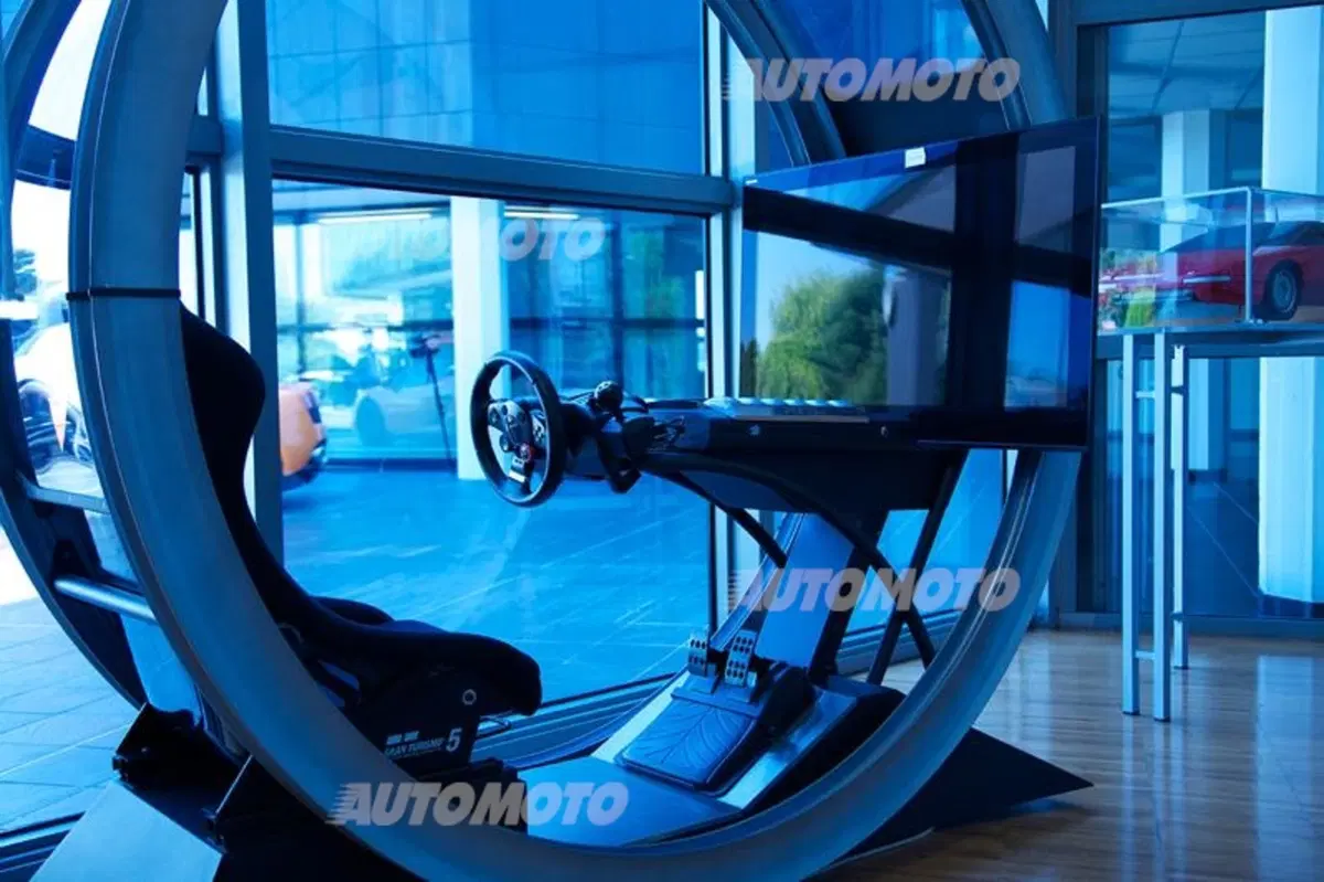 Lamborghini: inaugurato il nuovo centro logistico da 10.000 metri quadri (23)