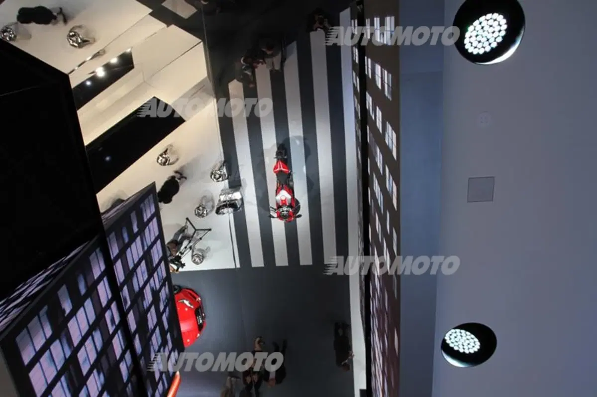 I super-stand del Salone di Francoforte 2013 (24)
