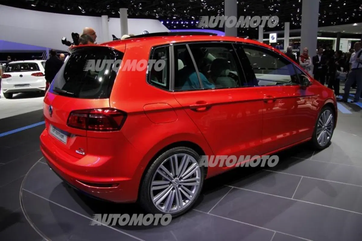 Salone di Francoforte 2013: le concept che anticipano l'auto del futuro (21)