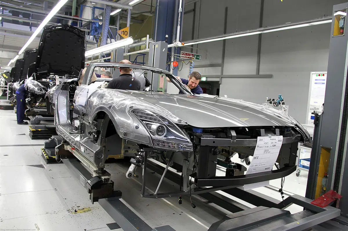 Mercedes SLS AMG: stop alla produzione dal 2014. In arrivo la nuova supercar?