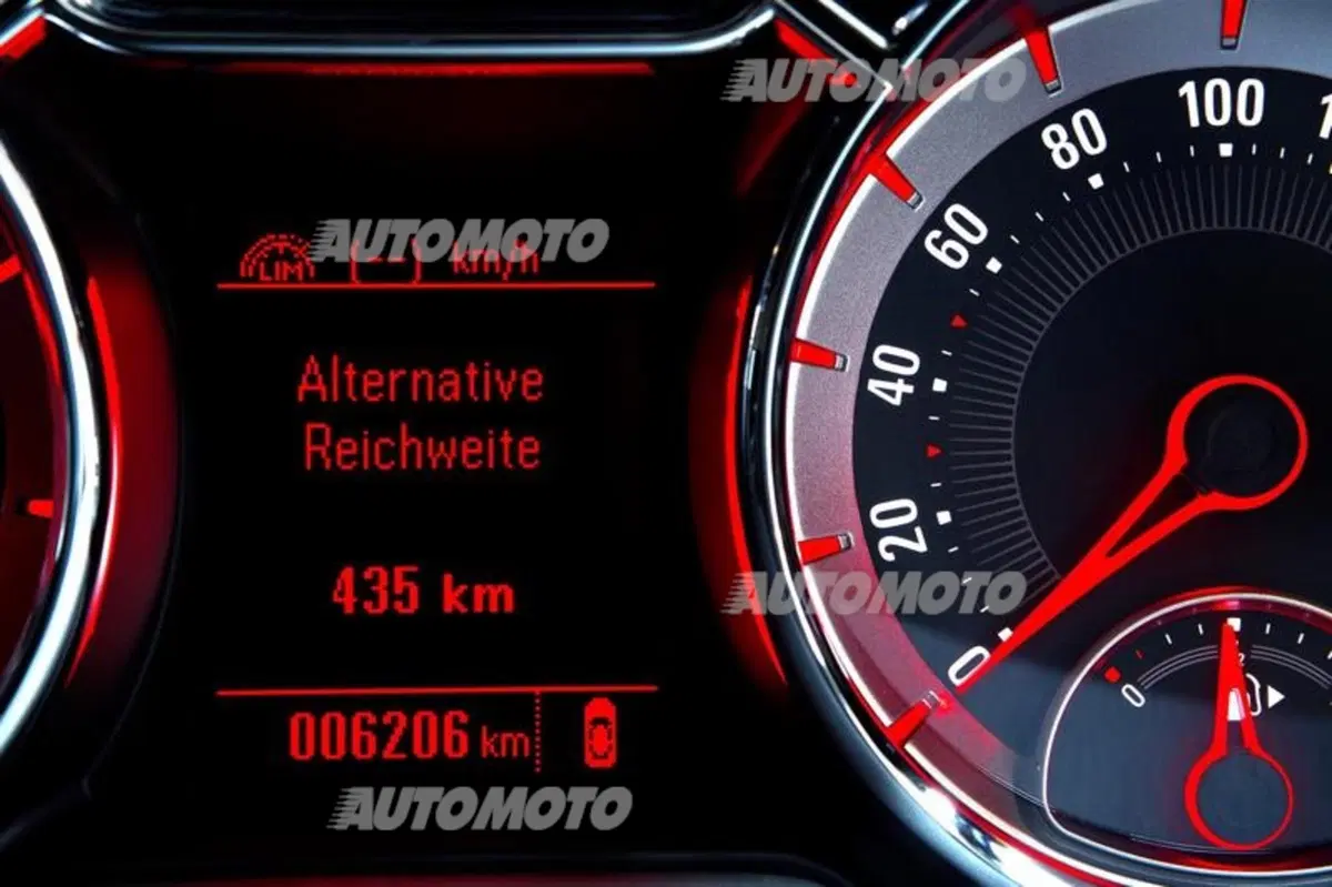 Opel Adam 1.4 GPL Tech (8)