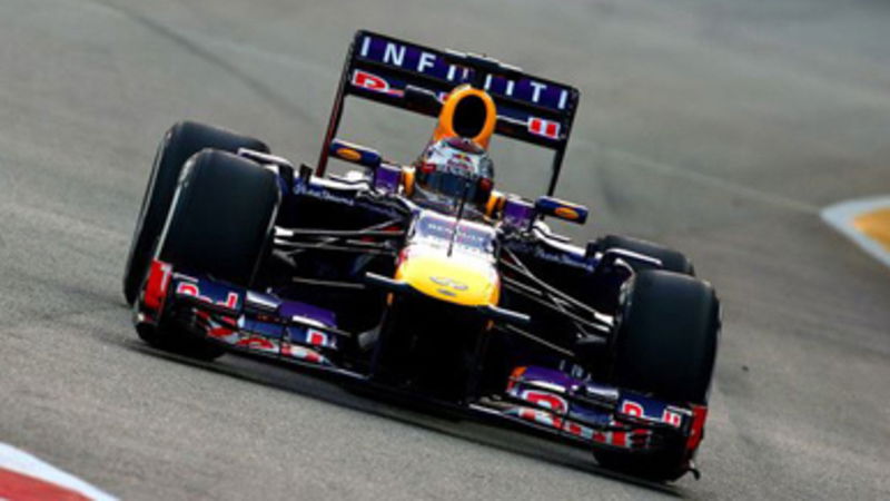 F1 GP Singapore 2013: Vettel domina le qualifiche