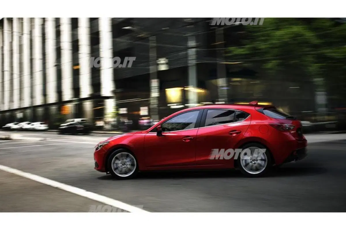 Nuova Mazda3: listino prezzi (4)
