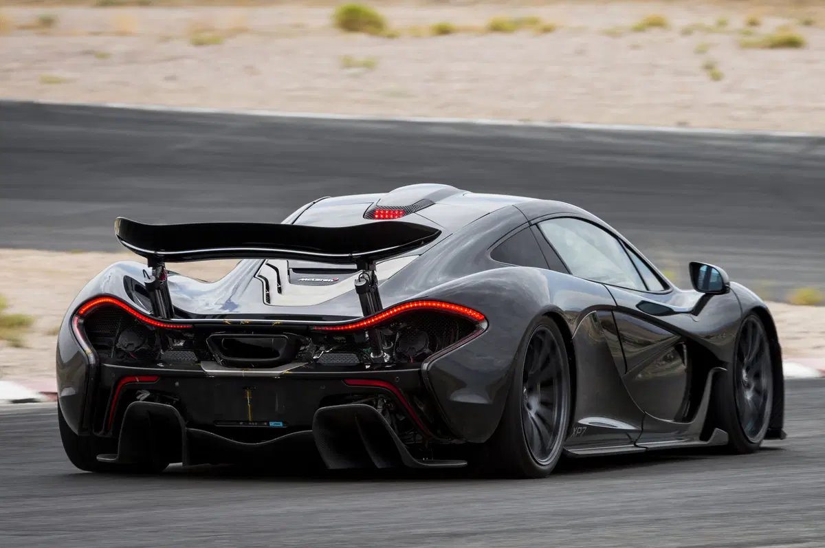 Paul Mackenzie: «McLaren P1? Pensata per essere la sportiva migliore di sempre» (3)