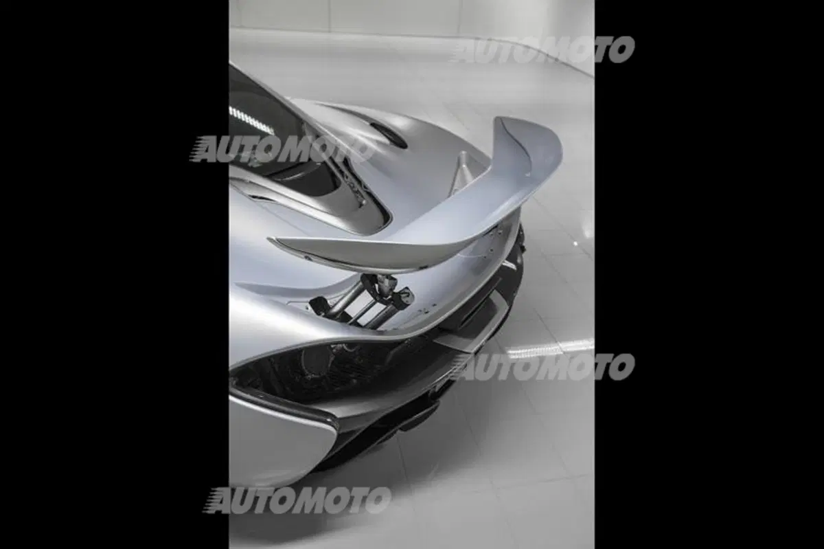 Paul Mackenzie: «McLaren P1? Pensata per essere la sportiva migliore di sempre» (11)