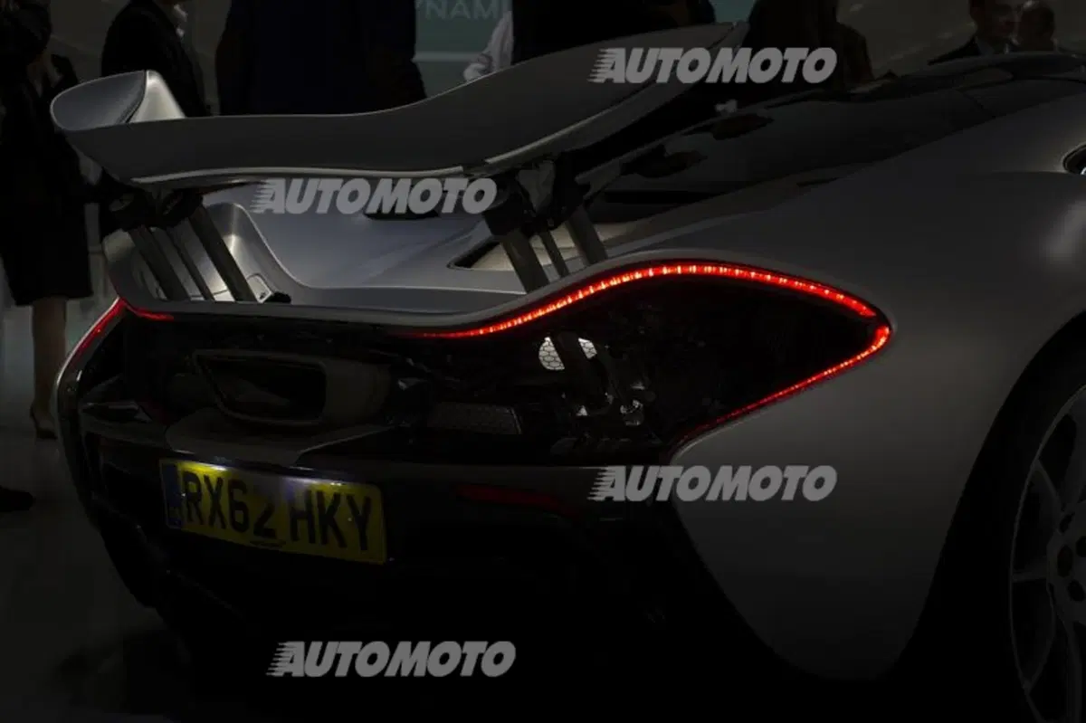Paul Mackenzie: «McLaren P1? Pensata per essere la sportiva migliore di sempre» (12)